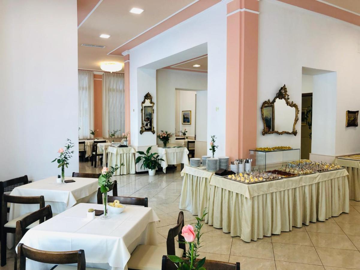 Hotel Eletto San Remo Exterior foto